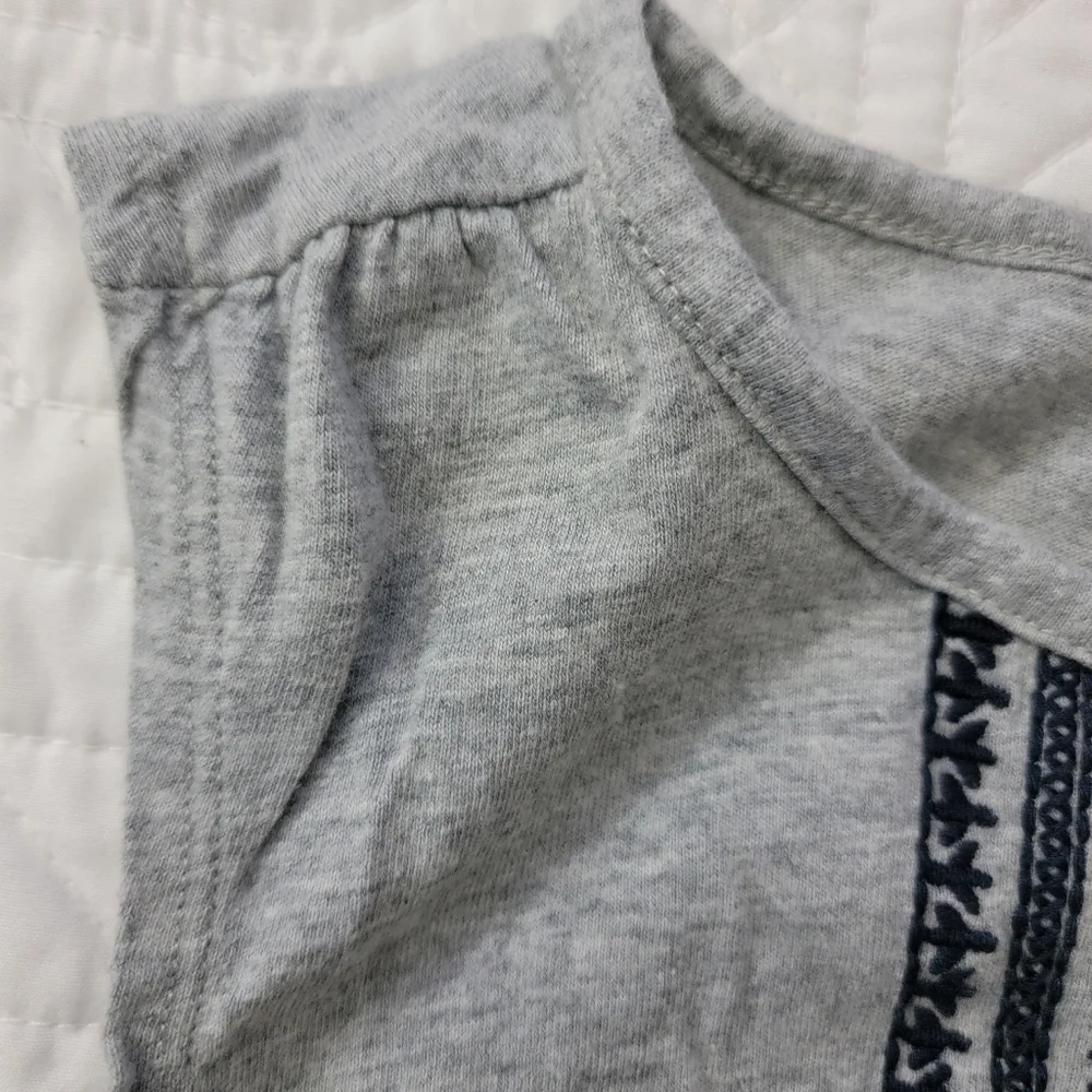 Gap Kids Gray Blue Embroidery Pull Over Casual Summer Dress Size S (6-7)